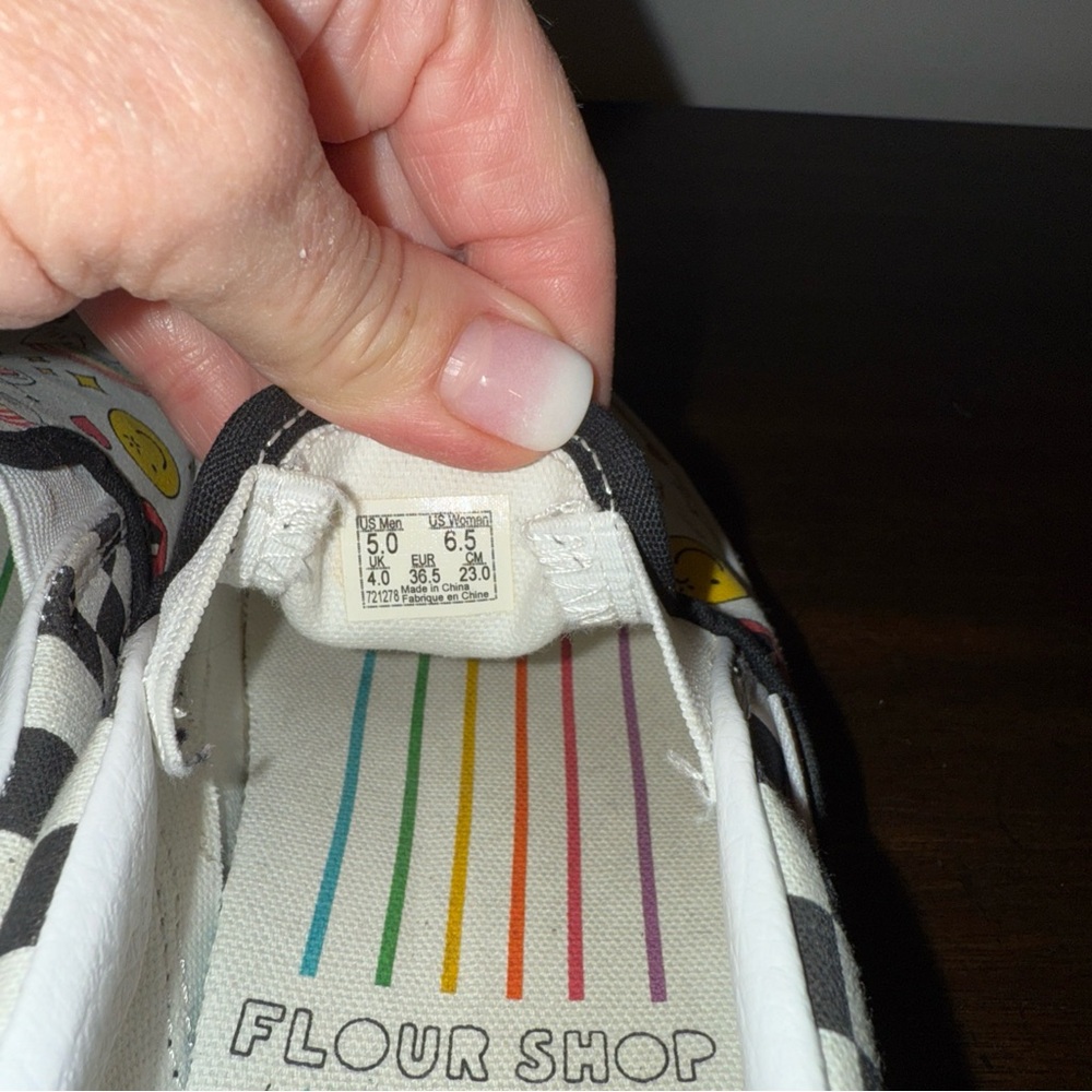 Vans Classic Flour Shop Amira H Kassem collab Rainbow  Shoes Size W6.5 M5 - Picture 9 of 10